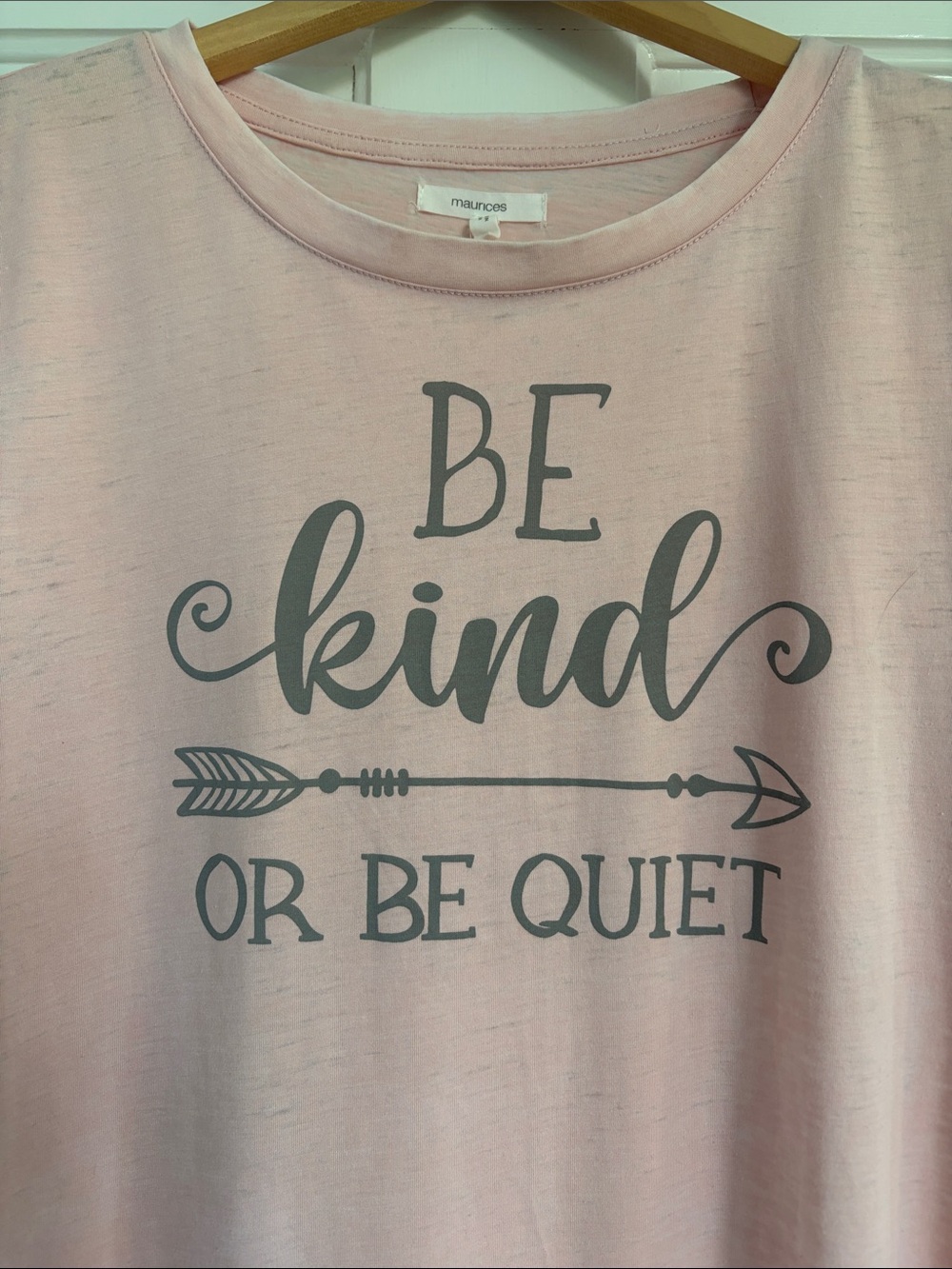 Maurices Pink "Be Kind" Graphic Short Sleeve Tee Size Small - Picture 2 of 3